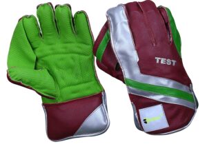 India's best wicket keeping gloves are available at rmax. Explore our cricket accessories available on our website.